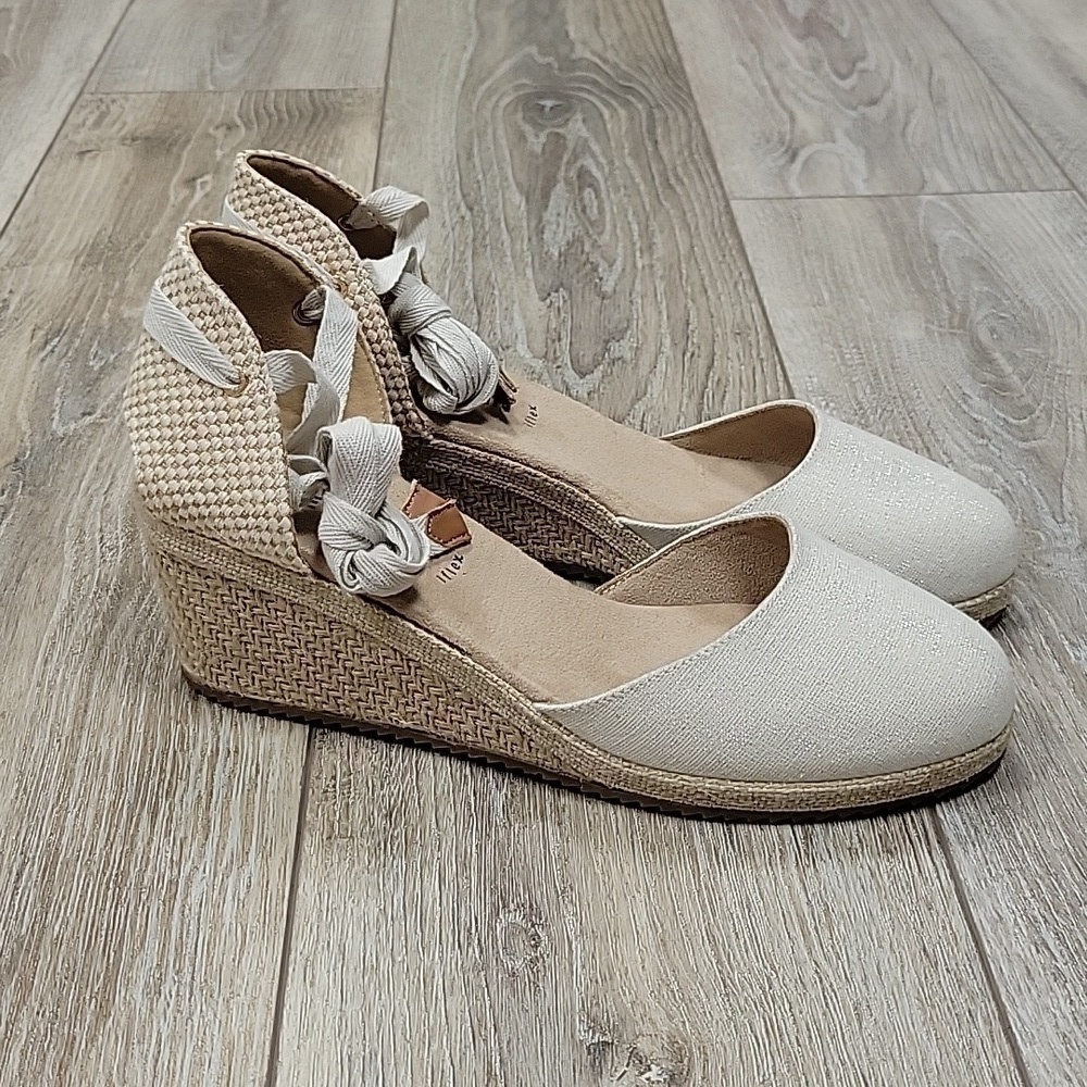 Anne Klein Size 9 1/2 Zia Wedge Espadrille Sandal Like New!!